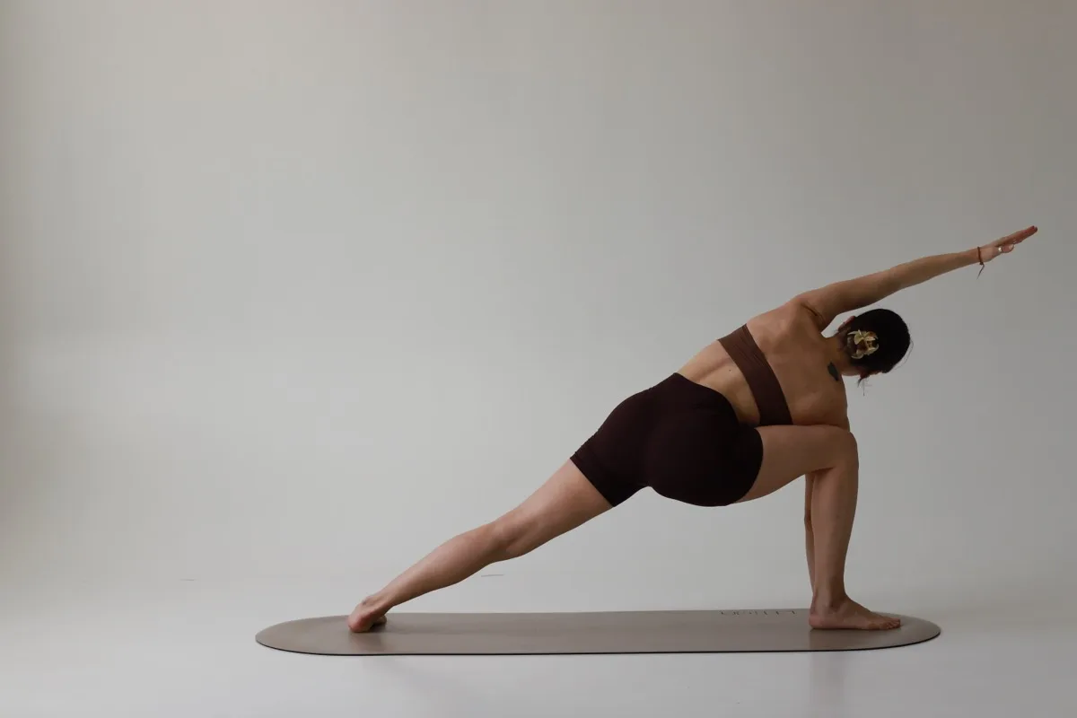 Marina — Eka Pada Rajakapotasana, Bronze, 2026